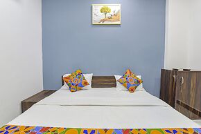 Fabexpress Anandam Palace Guest House