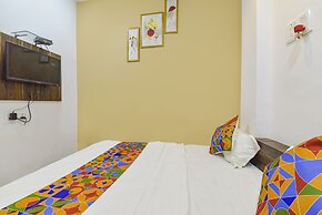 Fabexpress Anandam Palace Guest House