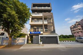 Fabhotel Alpha