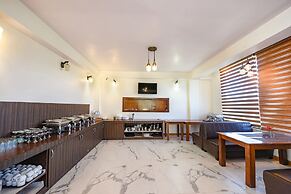 Fabhotel Alpine Retreat