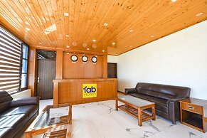 Fabhotel Alpine Retreat