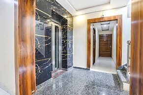 Fabhotel Imperail House