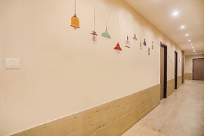 Fabhotel Star Divine