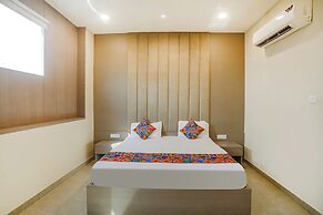 Fabhotel Star Divine