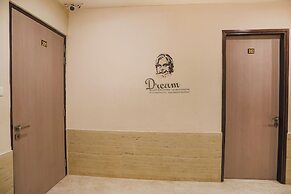 Fabhotel Star Divine