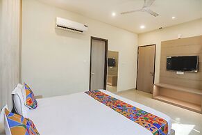 Fabhotel Star Divine