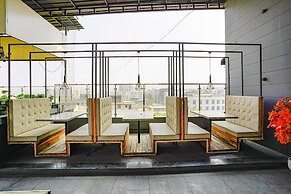 Fabhotel Prime Hangout