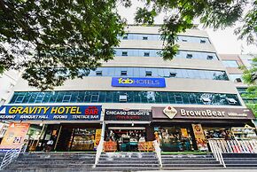 Fabhotel Broholic Prime Suites