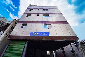 Fabhotel Chakra
