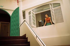 Belivin'99 Residence Chinatown