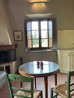 Suite 50
