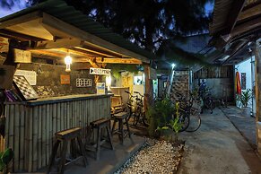 Creative Trawangan Stay