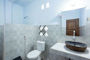 Creative Trawangan Stay