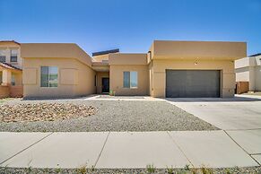 Pet-friendly Rio Rancho Home w/ Fire Pit