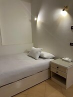 Ekadolli Guesthouse-by kerma hospitality