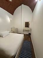 Ekadolli Guesthouse-by kerma hospitality