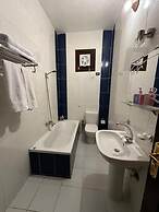 Ekadolli Guesthouse-by kerma hospitality