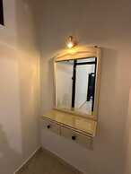 Ekadolli Guesthouse-by kerma hospitality