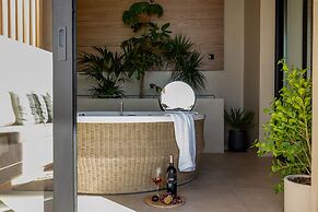 Cicada Suites & Villas