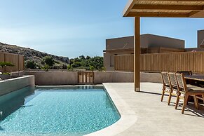 Cicada Suites & Villas