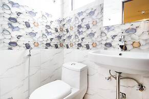 Hotel Happy Stay - Delhi Airport