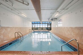 Phoenix 8 8904- Sand Shells Sun Can Rent at 18 3 Bedrooms 2 Baths