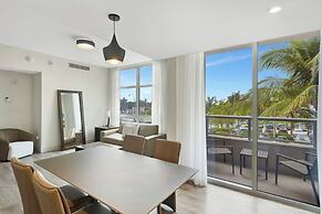 Ocean Oasis Costa hollywood