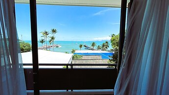 Rockstar Beach Apartments