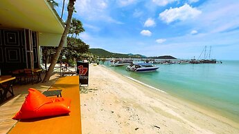 Rockstar Beach Apartments