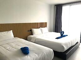 Rockstar Beach Apartments