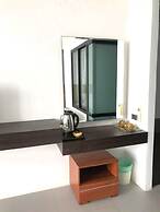 Rockstar Beach Apartments