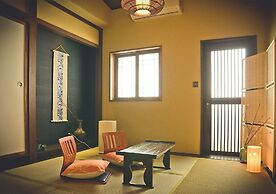 Tainan Kyomachiya Emoh House