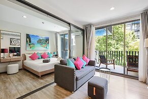 The Deck Condominium 184