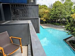 The Deck Condominium 184