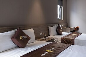 Luxhome Mekong Hotel