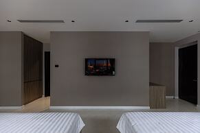 Luxhome Mekong Hotel