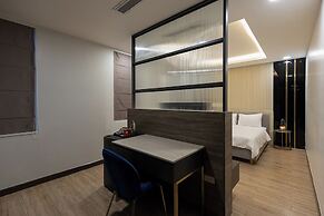 Luxhome Mekong Hotel