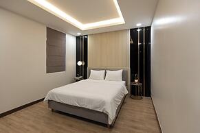 Luxhome Mekong Hotel