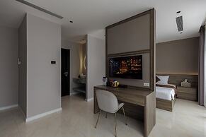 Luxhome Mekong Hotel