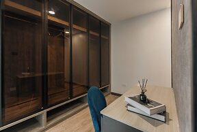 Luxhome Mekong Hotel