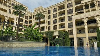 Apartments Pool View in Golden Sands