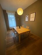 Room-spacious Room in Coliving Apartment