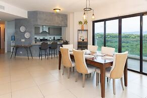 The Golf-view Condo by Acomodo