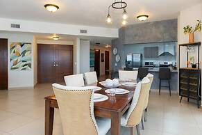 The Golf-view Condo by Acomodo