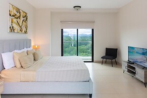 The Golf-view Condo by Acomodo