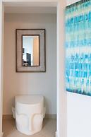 The Golf-view Condo by Acomodo