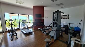 The Golf-view Condo by Acomodo