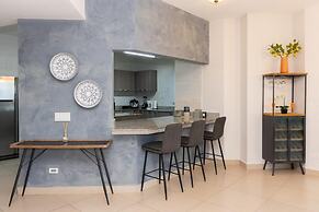 The Golf-view Condo by Acomodo