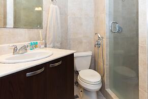 The Golf-view Condo by Acomodo