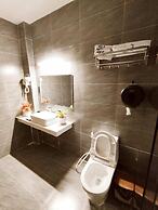 Vuong Gia Hotel DL - by BAY LUXURY